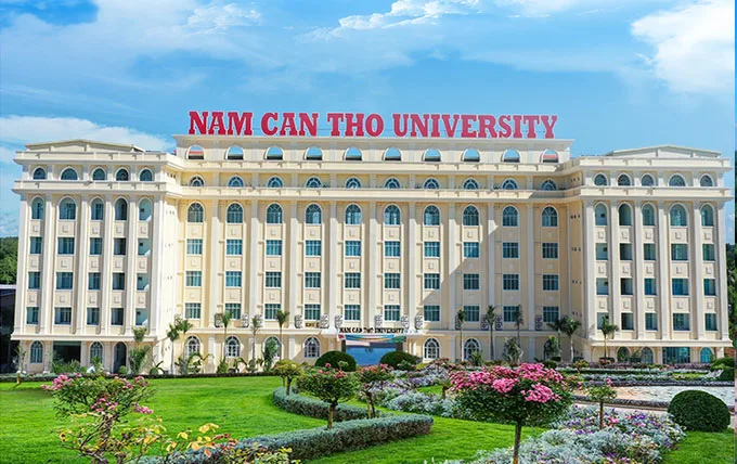 nam can tho university